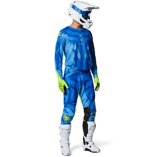 חליפת פוקס איירליין