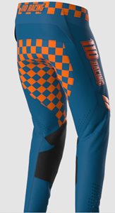 חליפת רכיבה